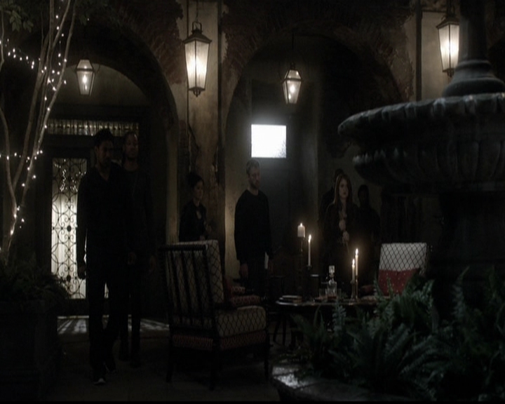 VampireDiariesWorld-dot-org_TheOriginals1x22FromACradleToAGrave1419.jpg