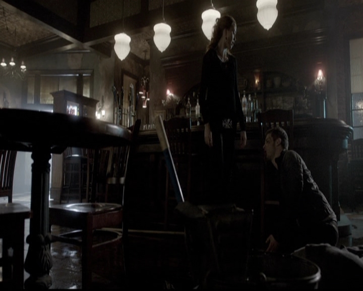 VampireDiariesWorld-dot-org_TheOriginals1x22FromACradleToAGrave1895.jpg