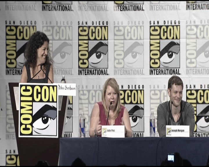 VampireDiariesWorld-dot-org_TheOriginalsS1-2013ComicConPanel0041.jpg