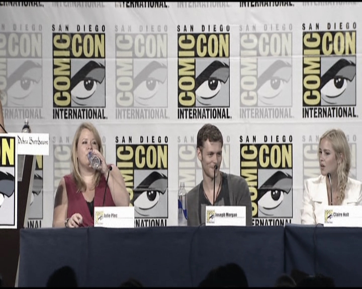 VampireDiariesWorld-dot-org_TheOriginalsS1-2013ComicConPanel0109.jpg