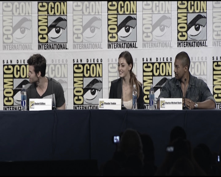 VampireDiariesWorld-dot-org_TheOriginalsS1-2013ComicConPanel0125.jpg