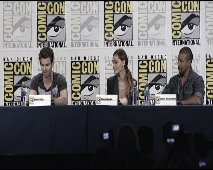 VampireDiariesWorld-dot-org_TheOriginalsS1-2013ComicConPanel0144.jpg