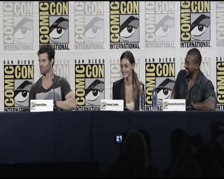 VampireDiariesWorld-dot-org_TheOriginalsS1-2013ComicConPanel0163.jpg