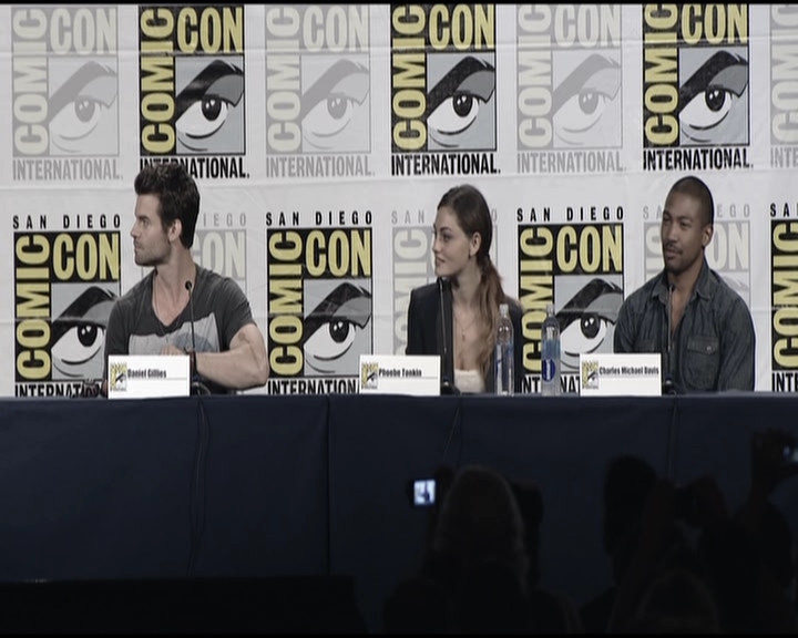 VampireDiariesWorld-dot-org_TheOriginalsS1-2013ComicConPanel0165.jpg