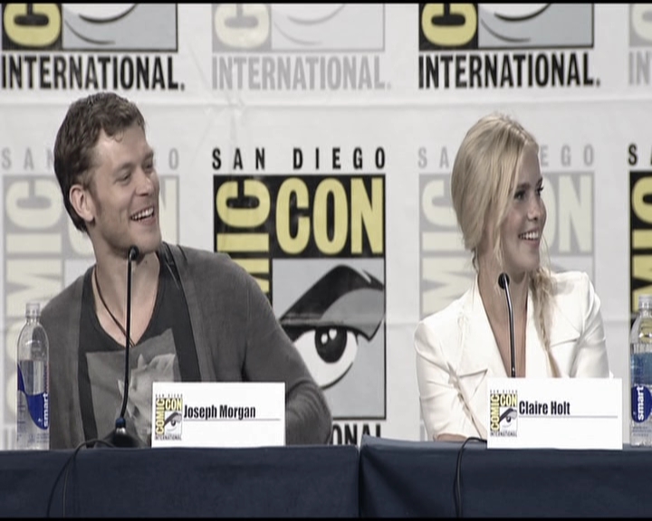 VampireDiariesWorld-dot-org_TheOriginalsS1-2013ComicConPanel0426.jpg