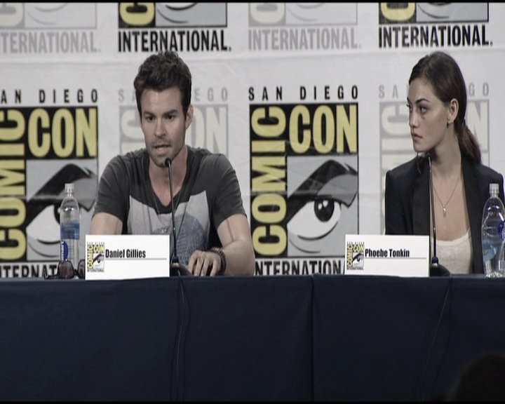 VampireDiariesWorld-dot-org_TheOriginalsS1-2013ComicConPanel0716.jpg