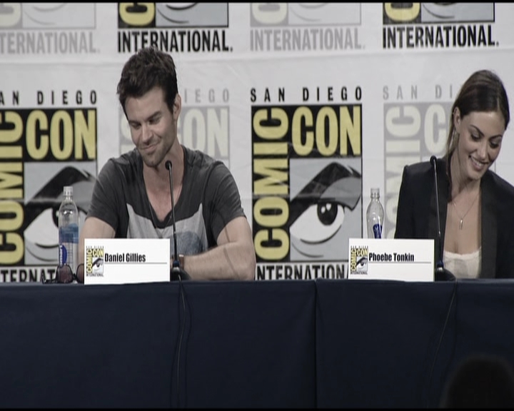 VampireDiariesWorld-dot-org_TheOriginalsS1-2013ComicConPanel0745.jpg