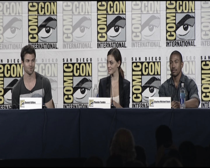 VampireDiariesWorld-dot-org_TheOriginalsS1-2013ComicConPanel1465.jpg