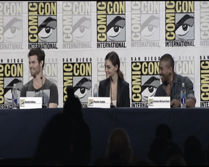 VampireDiariesWorld-dot-org_TheOriginalsS1-2013ComicConPanel1528.jpg