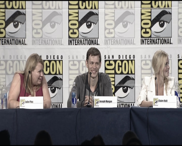 VampireDiariesWorld-dot-org_TheOriginalsS1-2013ComicConPanel1611.jpg