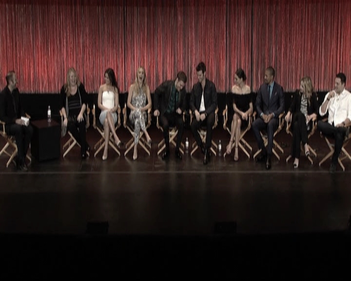 VampireDiariesWorld-dot-org_TheOriginalsS1-2014PaleyFestPanel0144.jpg