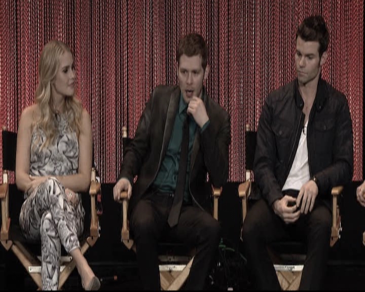 VampireDiariesWorld-dot-org_TheOriginalsS1-2014PaleyFestPanel0283.jpg