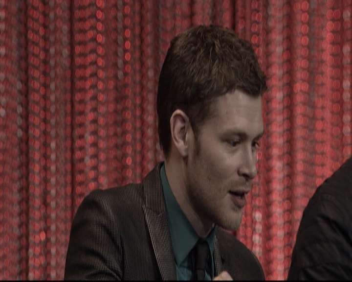 VampireDiariesWorld-dot-org_TheOriginalsS1-2014PaleyFestPanel0293.jpg