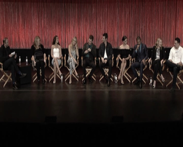 VampireDiariesWorld-dot-org_TheOriginalsS1-2014PaleyFestPanel0686.jpg