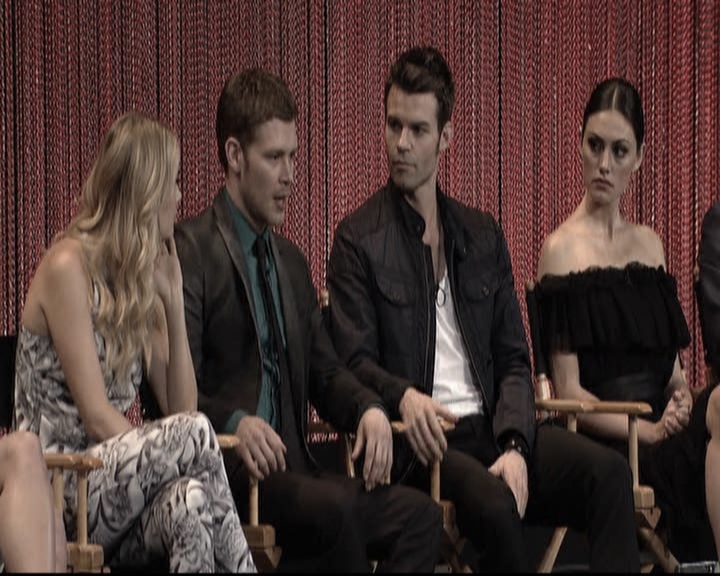 VampireDiariesWorld-dot-org_TheOriginalsS1-2014PaleyFestPanel0893.jpg