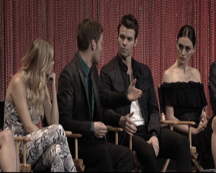 VampireDiariesWorld-dot-org_TheOriginalsS1-2014PaleyFestPanel0912.jpg