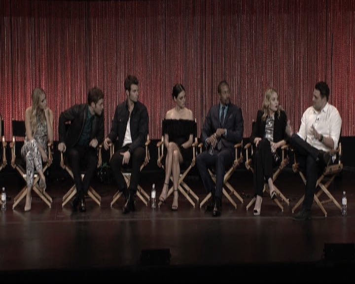 VampireDiariesWorld-dot-org_TheOriginalsS1-2014PaleyFestPanel0917.jpg