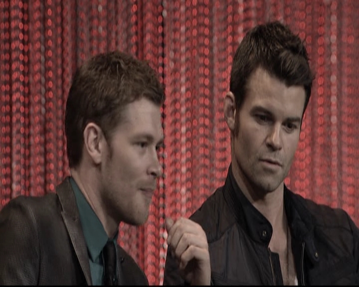 VampireDiariesWorld-dot-org_TheOriginalsS1-2014PaleyFestPanel0971.jpg