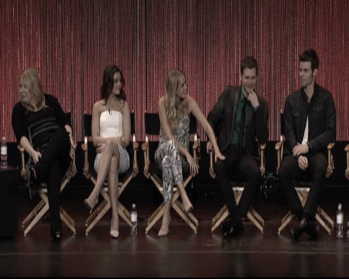 VampireDiariesWorld-dot-org_TheOriginalsS1-2014PaleyFestPanel1045.jpg