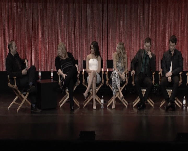 VampireDiariesWorld-dot-org_TheOriginalsS1-2014PaleyFestPanel1051.jpg