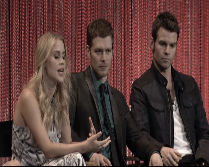 VampireDiariesWorld-dot-org_TheOriginalsS1-2014PaleyFestPanel1069.jpg