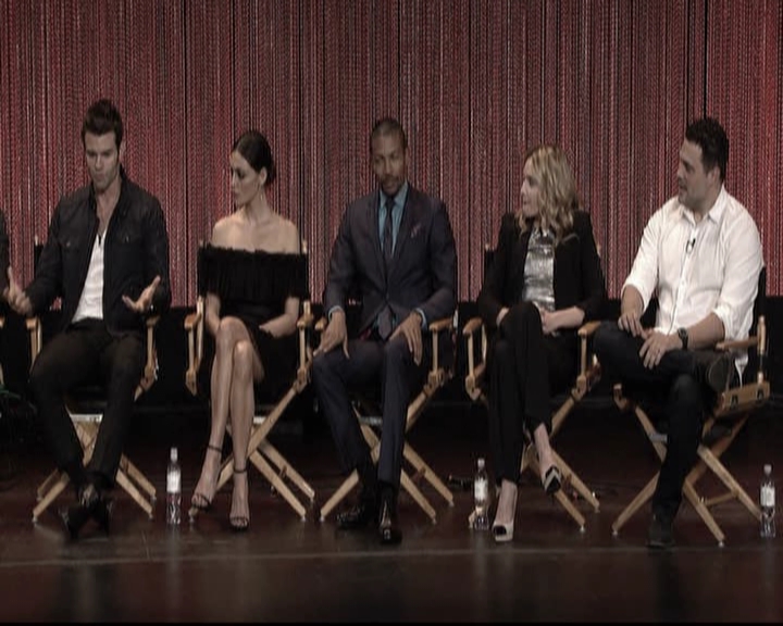 VampireDiariesWorld-dot-org_TheOriginalsS1-2014PaleyFestPanel1259.jpg