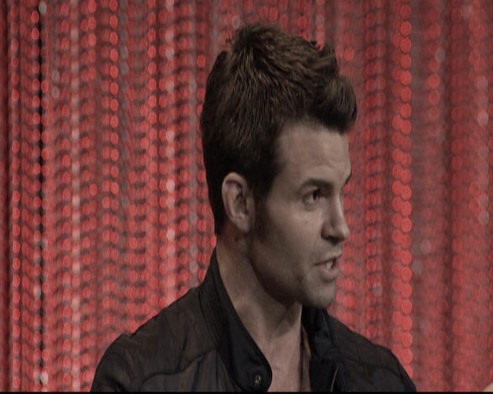 VampireDiariesWorld-dot-org_TheOriginalsS1-2014PaleyFestPanel1287.jpg