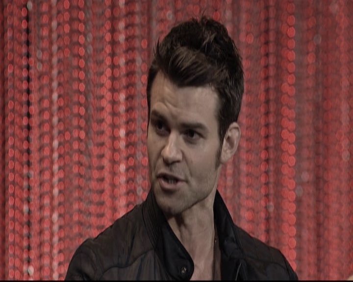 VampireDiariesWorld-dot-org_TheOriginalsS1-2014PaleyFestPanel1288.jpg