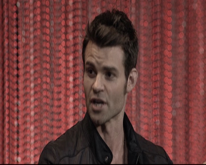 VampireDiariesWorld-dot-org_TheOriginalsS1-2014PaleyFestPanel1292.jpg