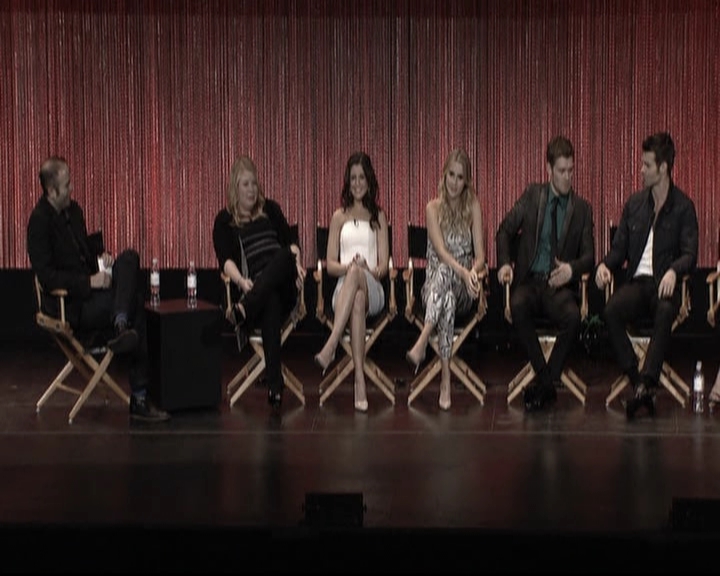 VampireDiariesWorld-dot-org_TheOriginalsS1-2014PaleyFestPanel1294.jpg