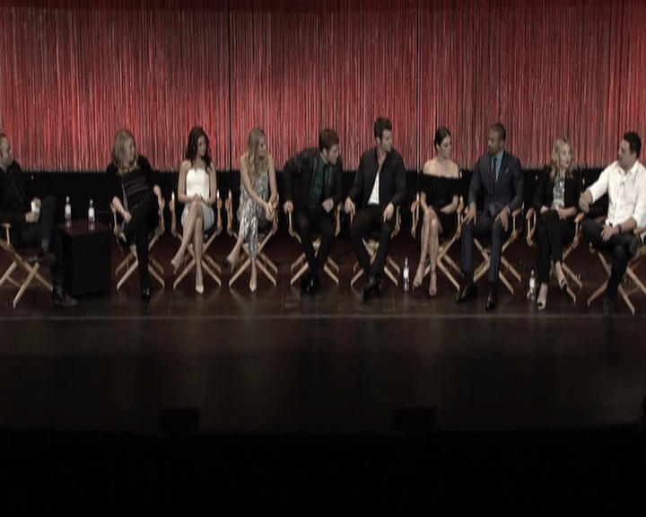 VampireDiariesWorld-dot-org_TheOriginalsS1-2014PaleyFestPanel1300.jpg