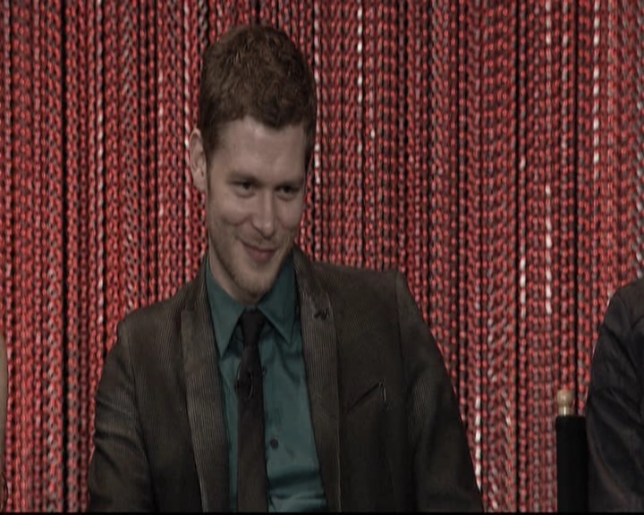 VampireDiariesWorld-dot-org_TheOriginalsS1-2014PaleyFestPanel1471.jpg