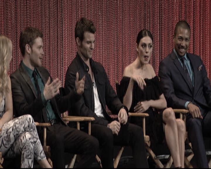 VampireDiariesWorld-dot-org_TheOriginalsS1-2014PaleyFestPanel1493.jpg