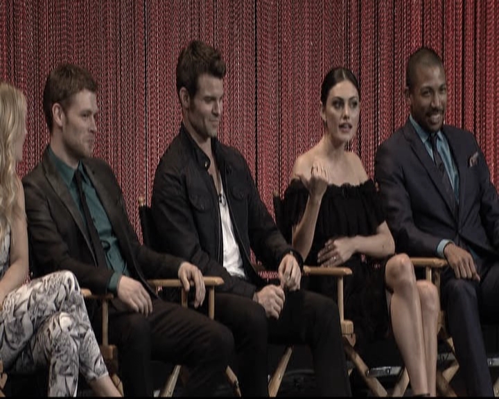 VampireDiariesWorld-dot-org_TheOriginalsS1-2014PaleyFestPanel1495.jpg