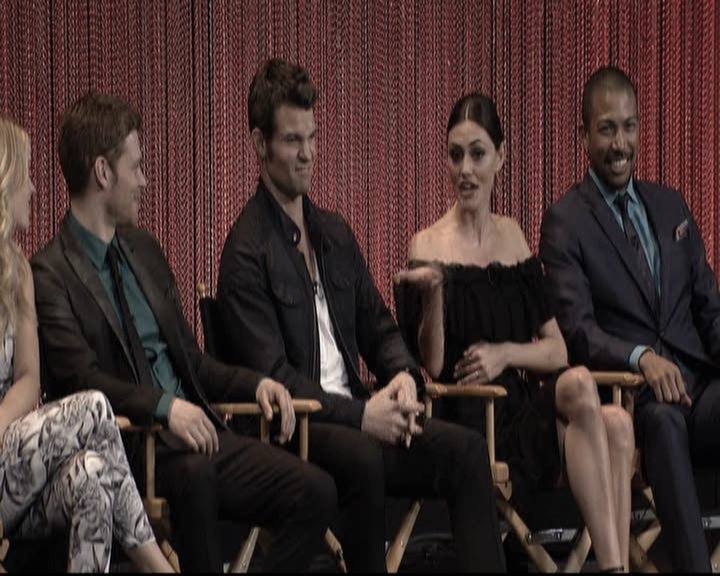 VampireDiariesWorld-dot-org_TheOriginalsS1-2014PaleyFestPanel1498.jpg