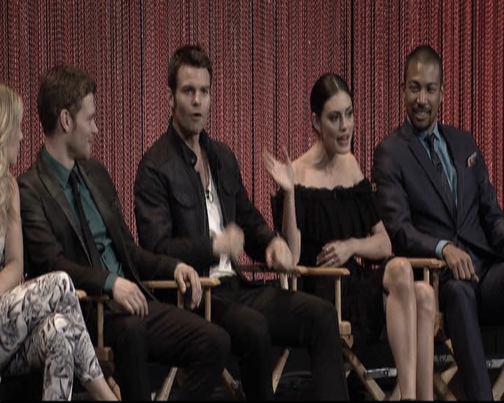 VampireDiariesWorld-dot-org_TheOriginalsS1-2014PaleyFestPanel1506.jpg