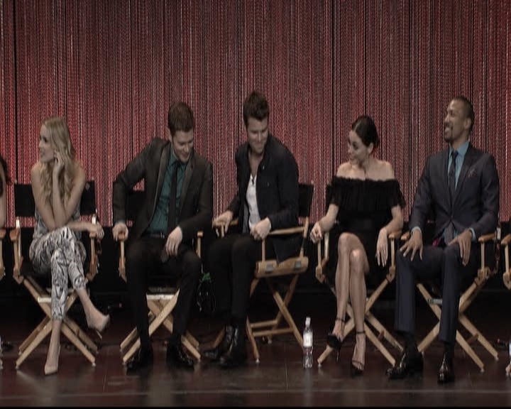 VampireDiariesWorld-dot-org_TheOriginalsS1-2014PaleyFestPanel1526.jpg