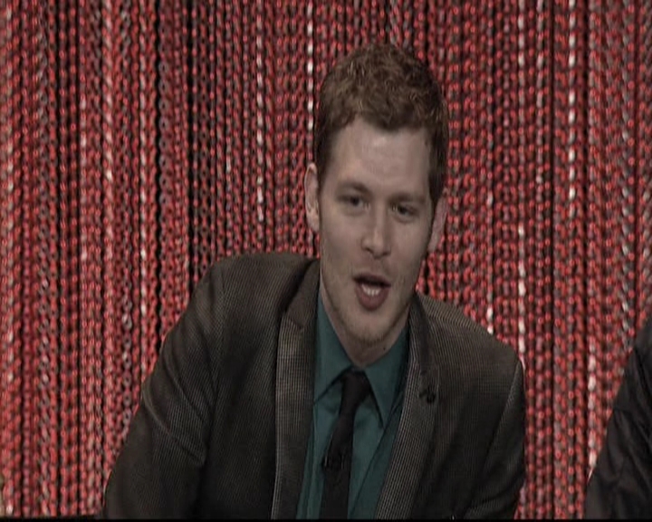 VampireDiariesWorld-dot-org_TheOriginalsS1-2014PaleyFestPanel1559.jpg