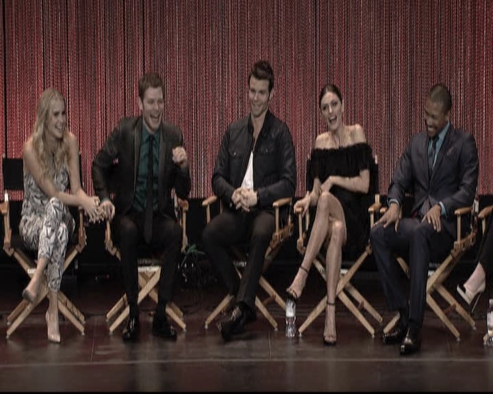 VampireDiariesWorld-dot-org_TheOriginalsS1-2014PaleyFestPanel1568.jpg