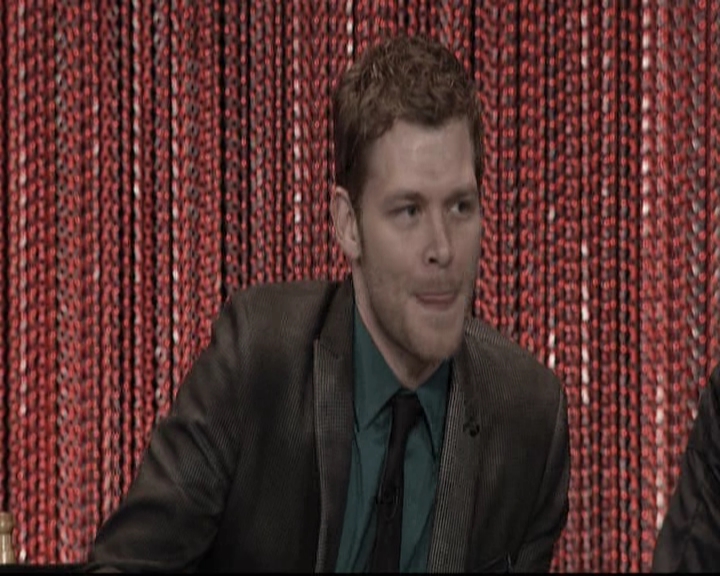 VampireDiariesWorld-dot-org_TheOriginalsS1-2014PaleyFestPanel1571.jpg