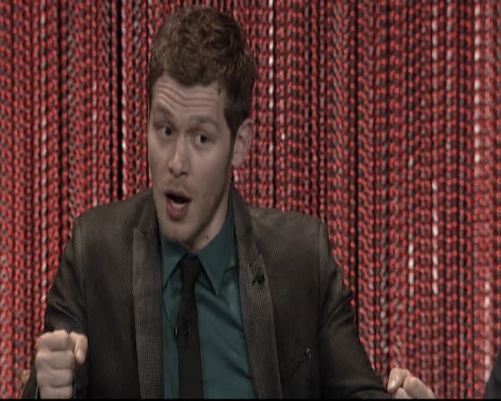 VampireDiariesWorld-dot-org_TheOriginalsS1-2014PaleyFestPanel1576.jpg