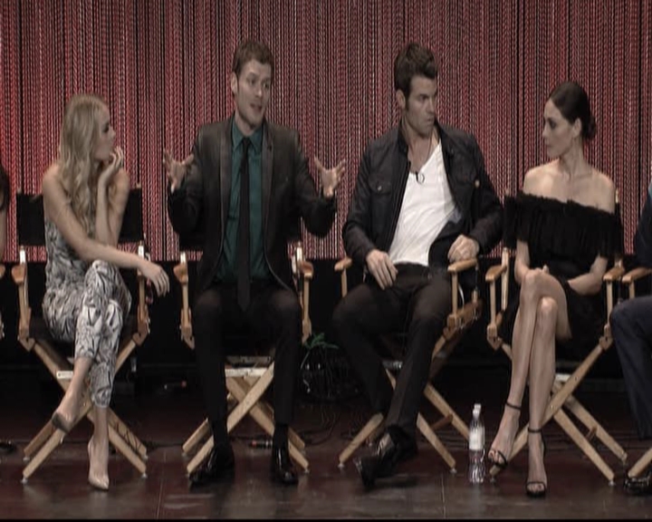 VampireDiariesWorld-dot-org_TheOriginalsS1-2014PaleyFestPanel1615.jpg