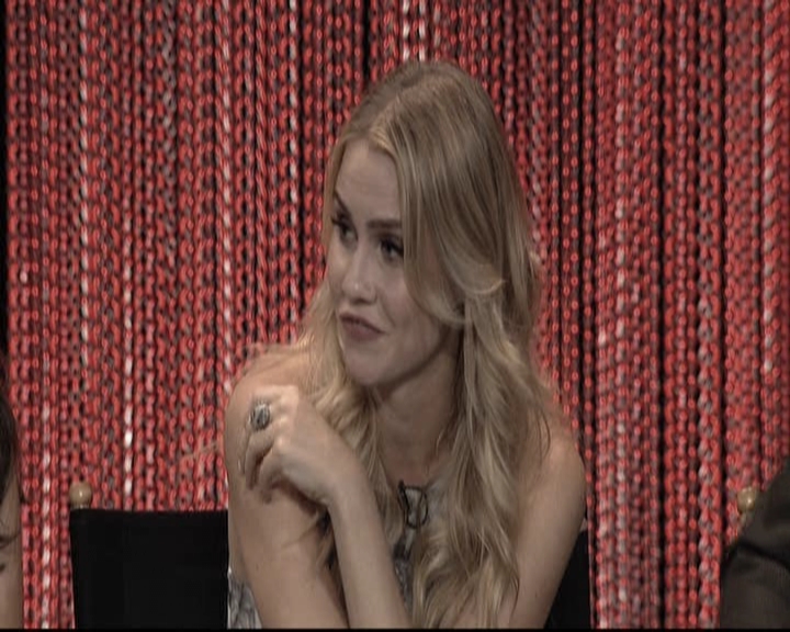 VampireDiariesWorld-dot-org_TheOriginalsS1-2014PaleyFestPanel1643.jpg