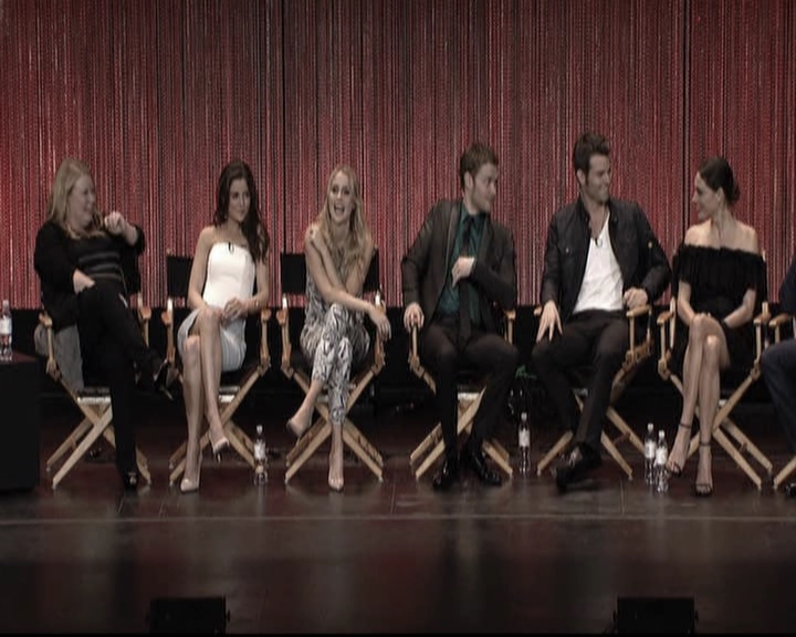 VampireDiariesWorld-dot-org_TheOriginalsS1-2014PaleyFestPanel1646.jpg