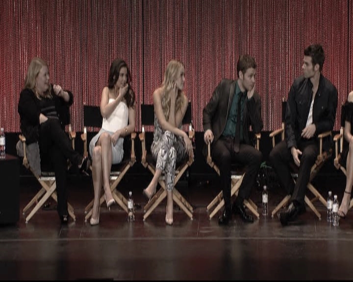 VampireDiariesWorld-dot-org_TheOriginalsS1-2014PaleyFestPanel1664.jpg