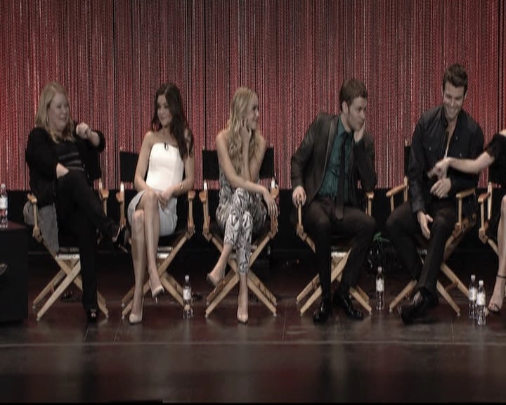 VampireDiariesWorld-dot-org_TheOriginalsS1-2014PaleyFestPanel1666.jpg