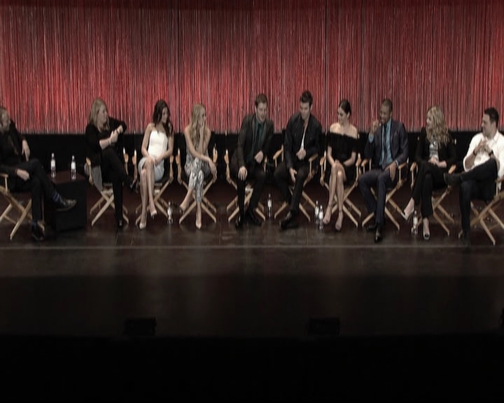 VampireDiariesWorld-dot-org_TheOriginalsS1-2014PaleyFestPanel1674.jpg