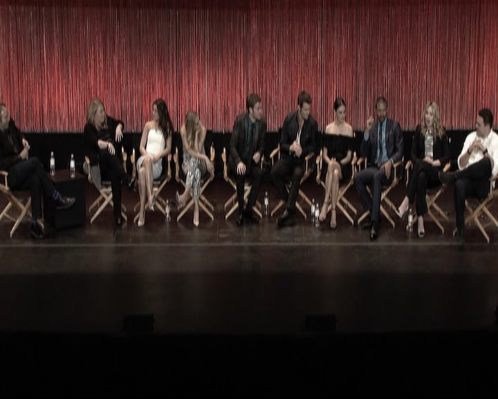 VampireDiariesWorld-dot-org_TheOriginalsS1-2014PaleyFestPanel1684.jpg