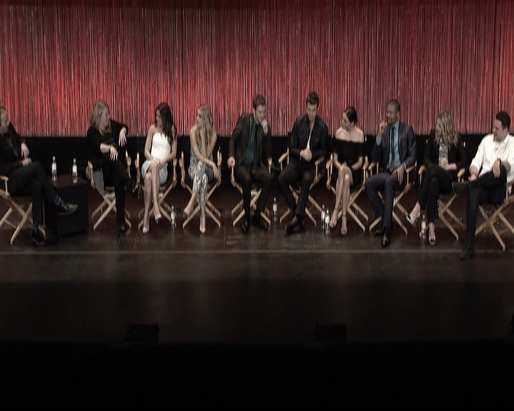 VampireDiariesWorld-dot-org_TheOriginalsS1-2014PaleyFestPanel1696.jpg