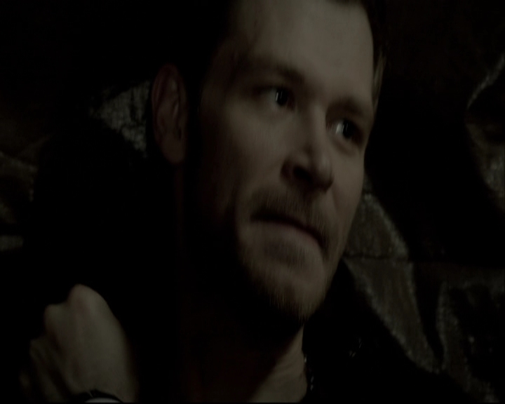 VampireDiariesWorld-dot-org_TheOriginalsS1-TheOriginals-Origins0041.jpg
